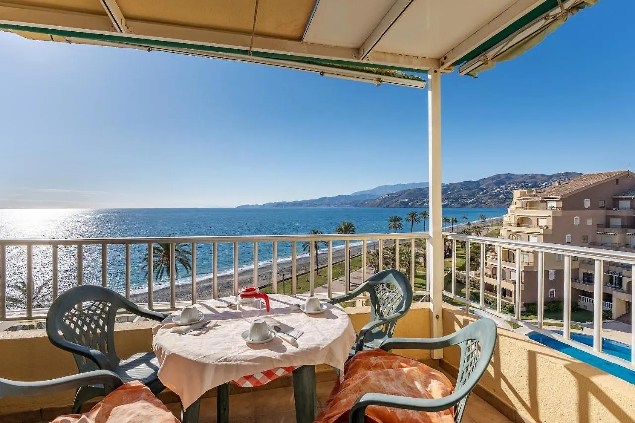 شقة Bonito Apartamento Frente Al Mar سالوبرينيا