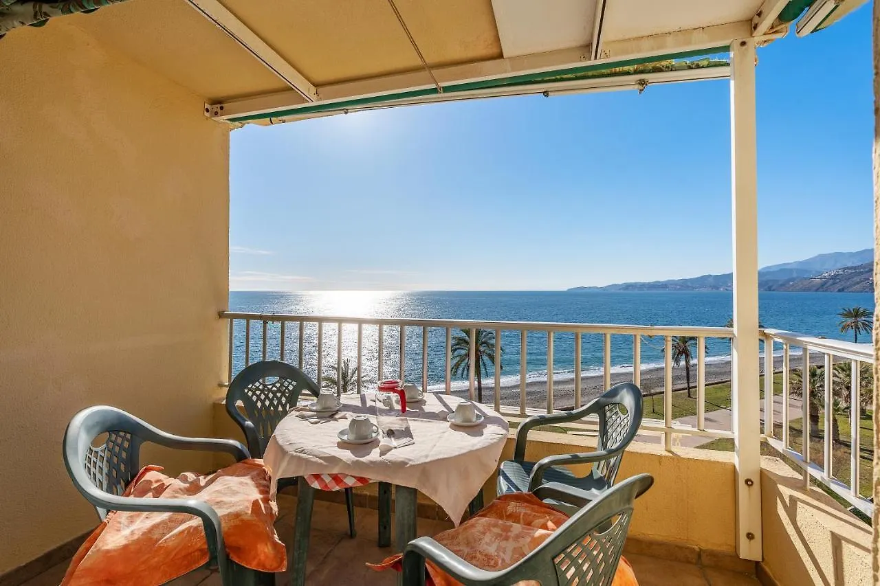 شقة Bonito Apartamento Frente Al Mar سالوبرينيا